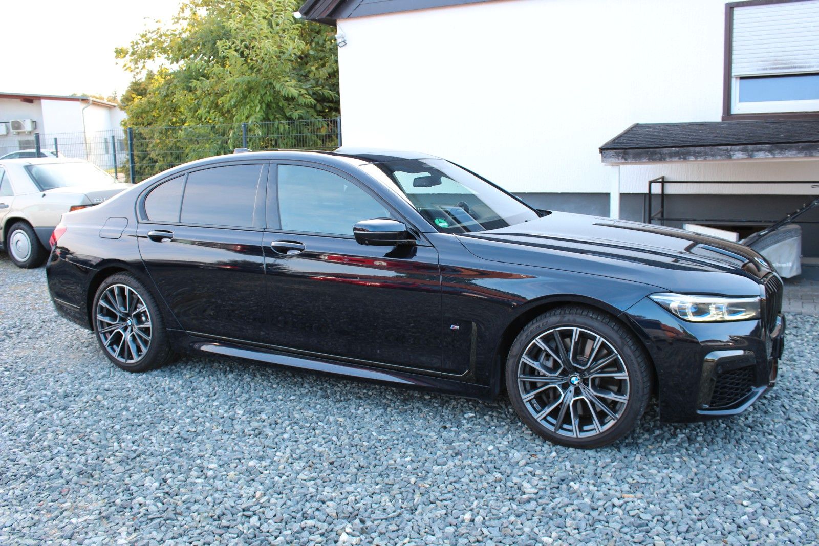 BMW 750 i xDrive M-Paket Shadow-Line 2.Hand foto 4