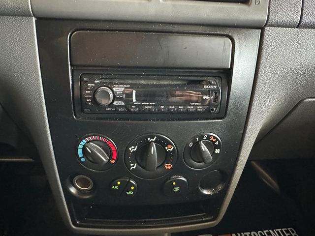 Ford Tourneo Connect Kombi kurz*CD-Player*Klima*Radio