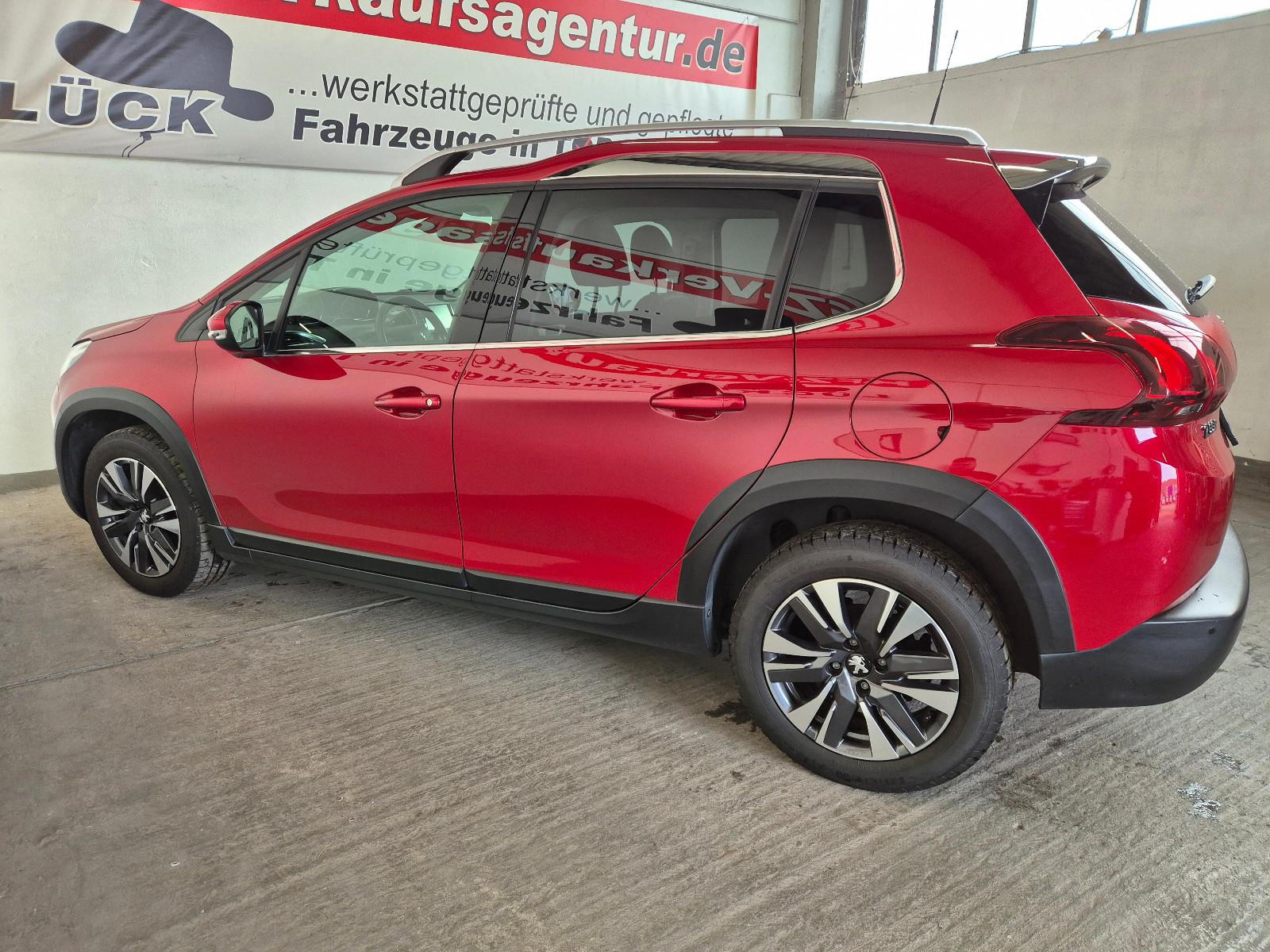 Peugeot 2008 Allure, inkl. 1 Jahr Garantie