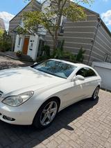 Mercedes-Benz Mercedes Benz CLS 500 *Liebhaber*WenigKM*TOP* - Mercedes-Benz CLS 500: Von Privat