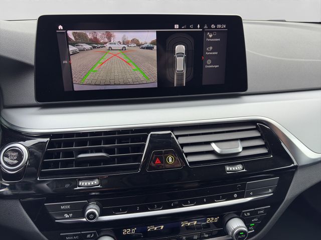 Fahrzeugabbildung BMW 520d Touring Autom.+LED+Kamera+HiFi+CarPlay