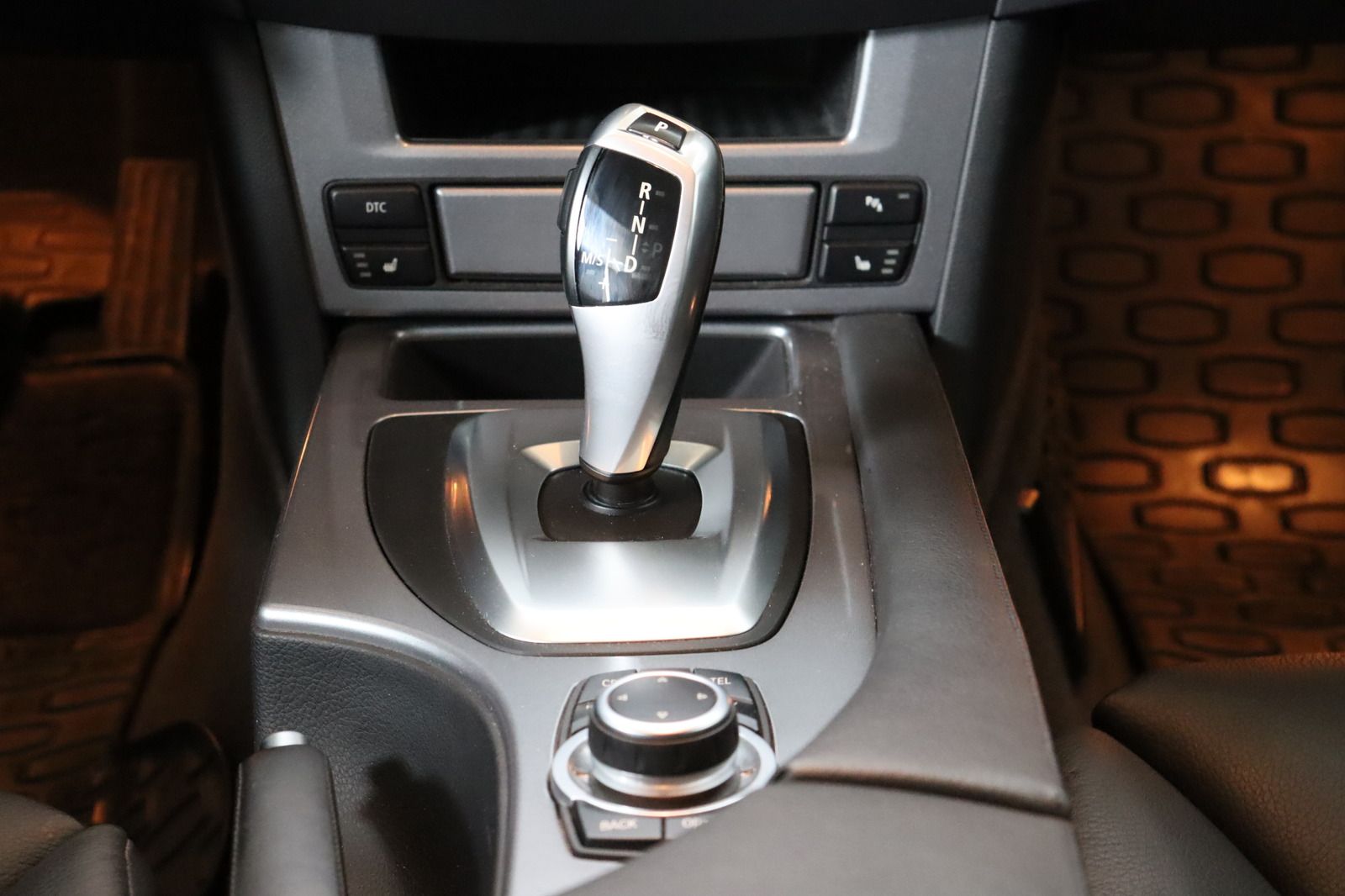 Fahrzeugabbildung BMW 525 i touring Edition * Xenon * Navi * PDC