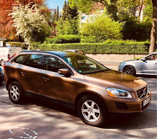 Volvo XC 60 D5 Vollausstatung/ Standheizung