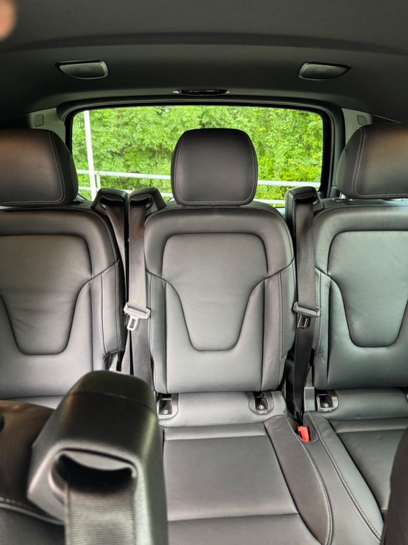 Image of Mercedes-Benz V 300