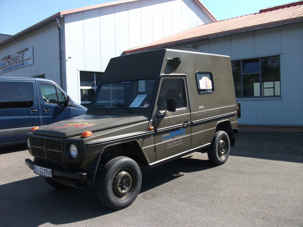 MERCEDES-BENZ