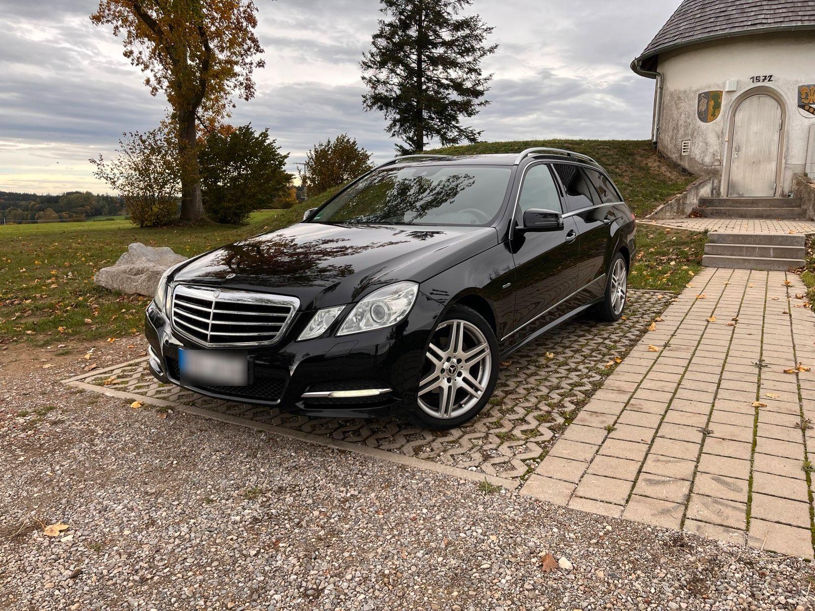 Mercedes-Benz E 220