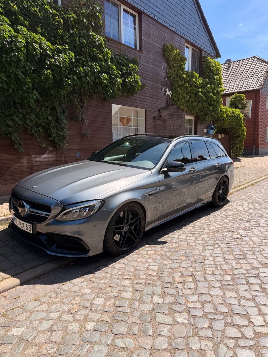 MERCEDES-BENZ Mercedes C63 AMG T-Modell HU/AU 04.2028