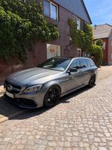 Mercedes-Benz Mercedes C63 AMG T-Modell HU/AU 04.2028 - gebrauchte Mercedes-Benz C 63 AMG aus dem Jahr 2016