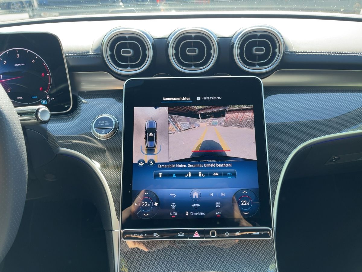 Fahrzeugabbildung Mercedes-Benz C 220 d T-Modell AMG/Night/360°/Digital-Light/AH