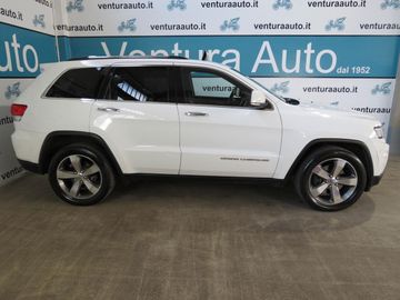 Jeep Grand Cherokee - 2