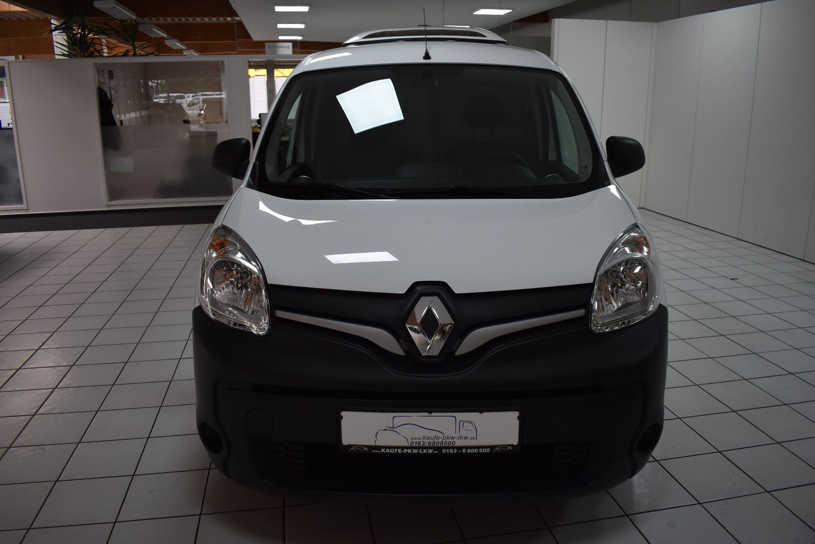 Fahrzeugabbildung Renault Kangoo *Kühlwagen, Stand- und Fahrkühlung*