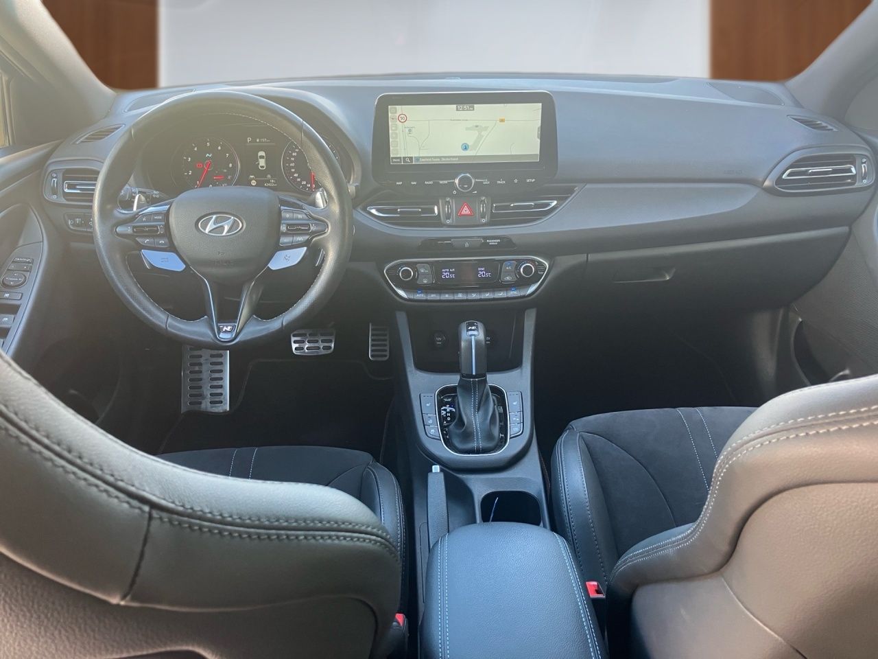 Fahrzeugabbildung Hyundai i30N PERF. FASTBACK PANO*abn.AHK*SP.SITZ*LHZ*SHZ