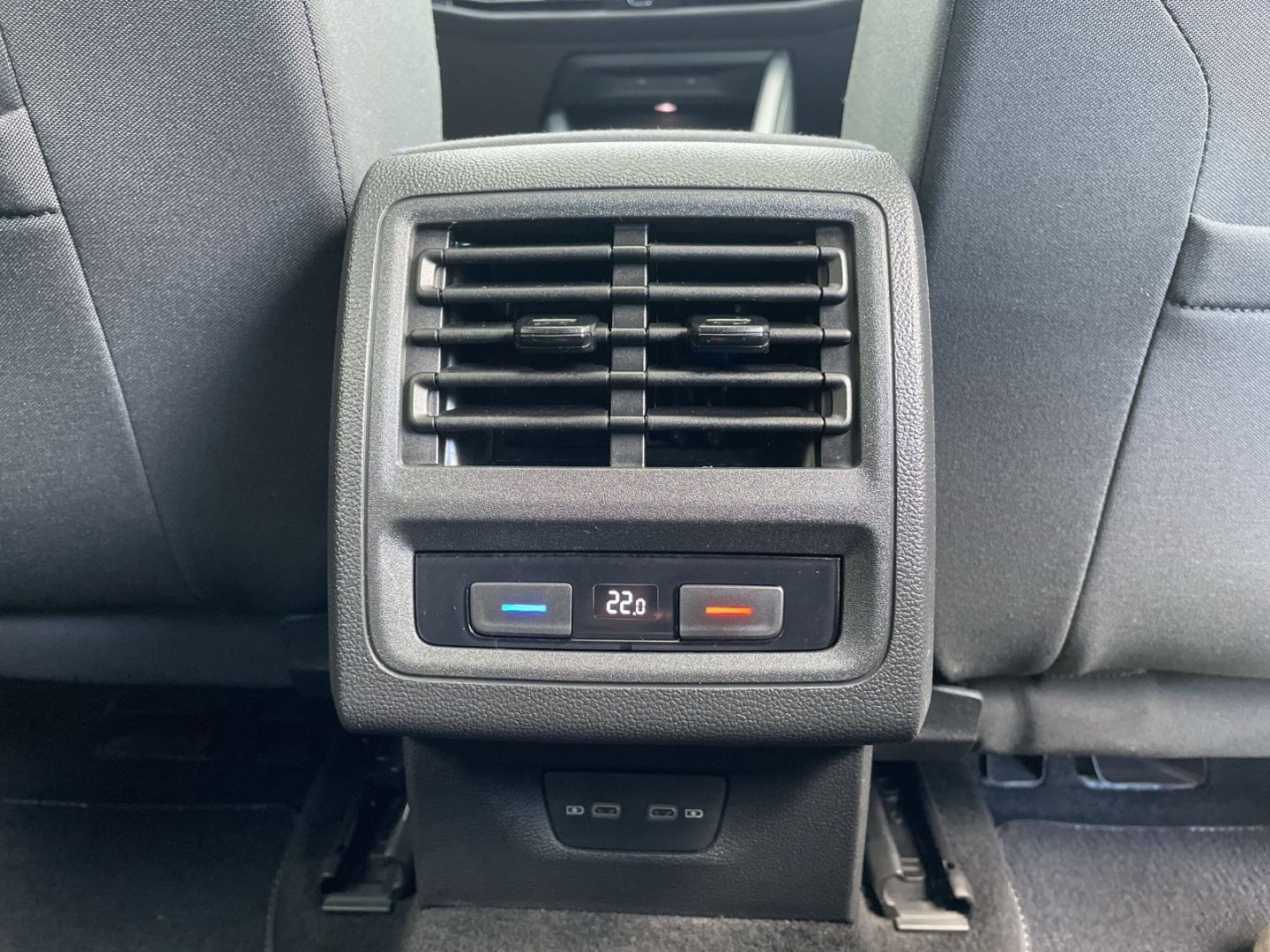 Golf VIII 1.5eTSI DSG United Pano/H&K/Kamera/DCC