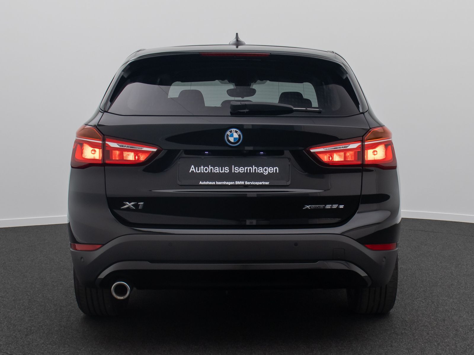 Fahrzeugabbildung BMW X1 xD25e Kamera HUD DAB Navi+ Stop&Go Komfort