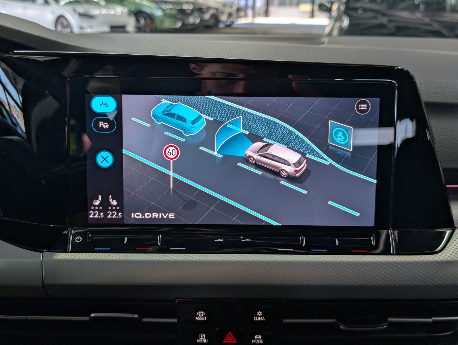 Fahrzeugabbildung Volkswagen Golf Move 1.5 TSI ACC LED SHZ VIRT AMBI APP BHL