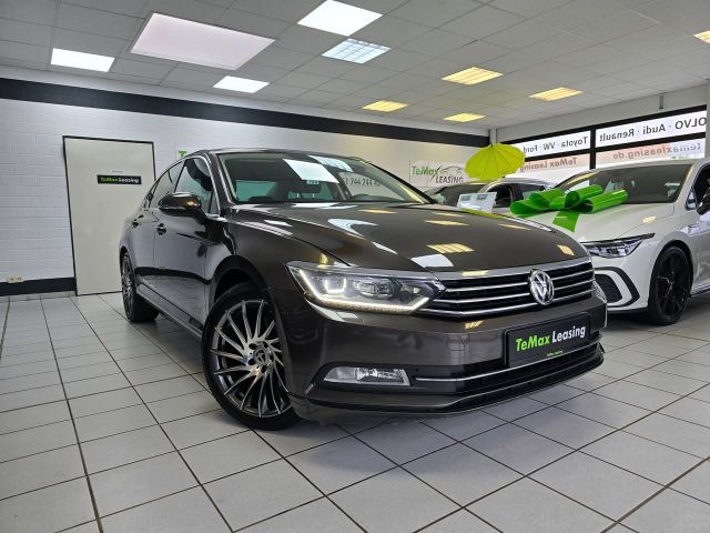 Volkswagen Passat Lim. Comfortline BlueMotion *MASSAGE*LED*