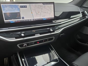 BMW X7 - 10