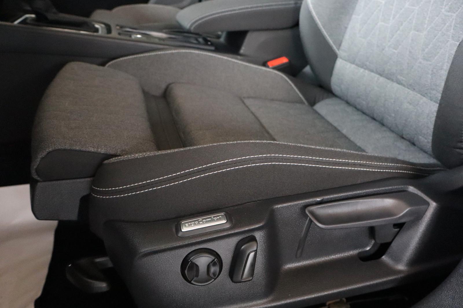 Volkswagen Passat Var. 1.5 TSI DSG,PDC,Navi,LED,ACC,1.Hand, миниатюра 10
