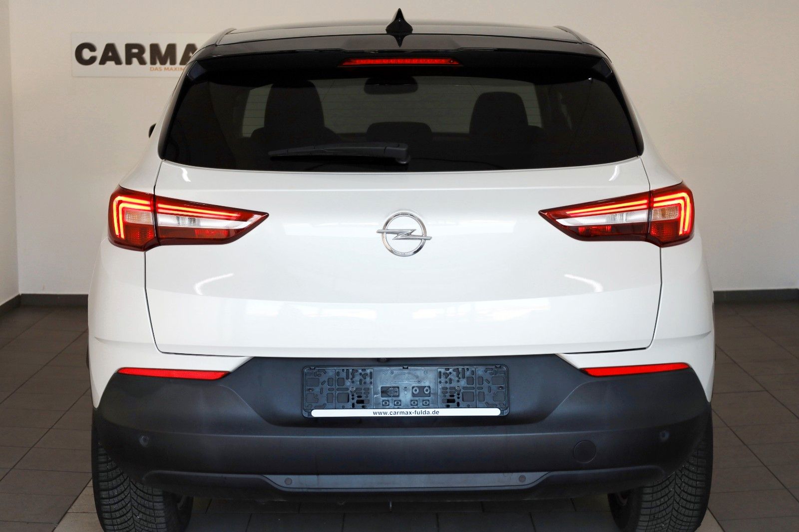 Fahrzeugabbildung Opel Grandland(X) TLeder,Navi,LED,Panorama,Kamera,AHK