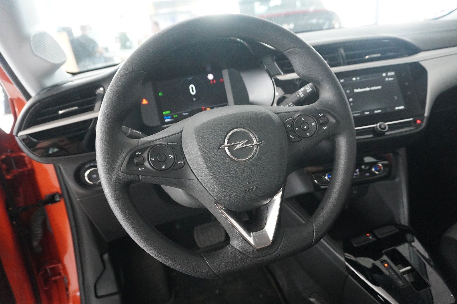 Fahrzeugabbildung Opel Corsa-e F EDITION 7KW NAVI/VIRT/TEMP/DAB/WÄRMEP.