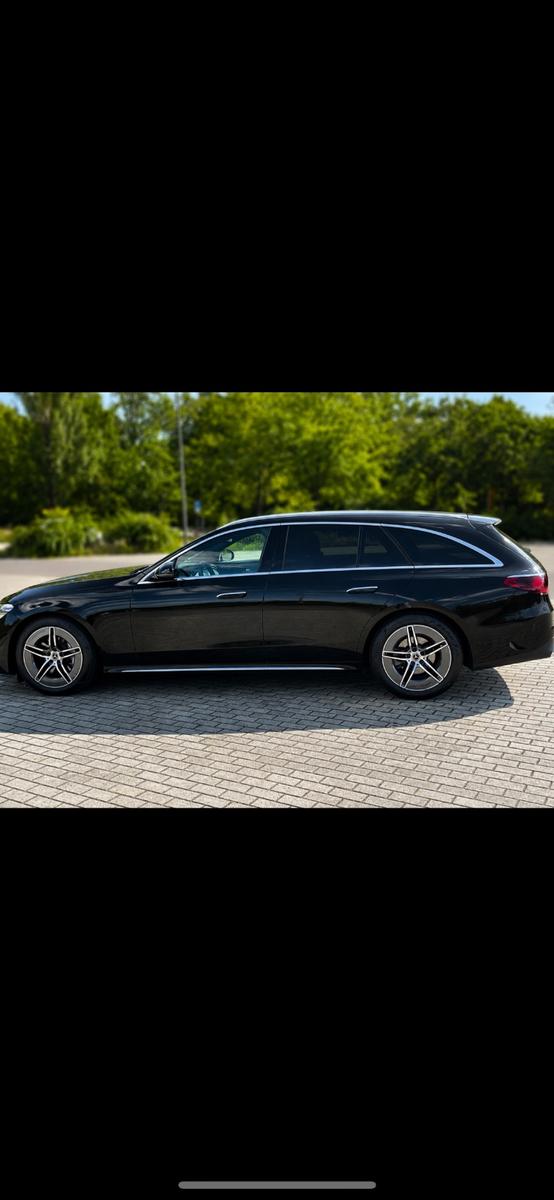 Mercedes-Benz E 220 d T Autom. -