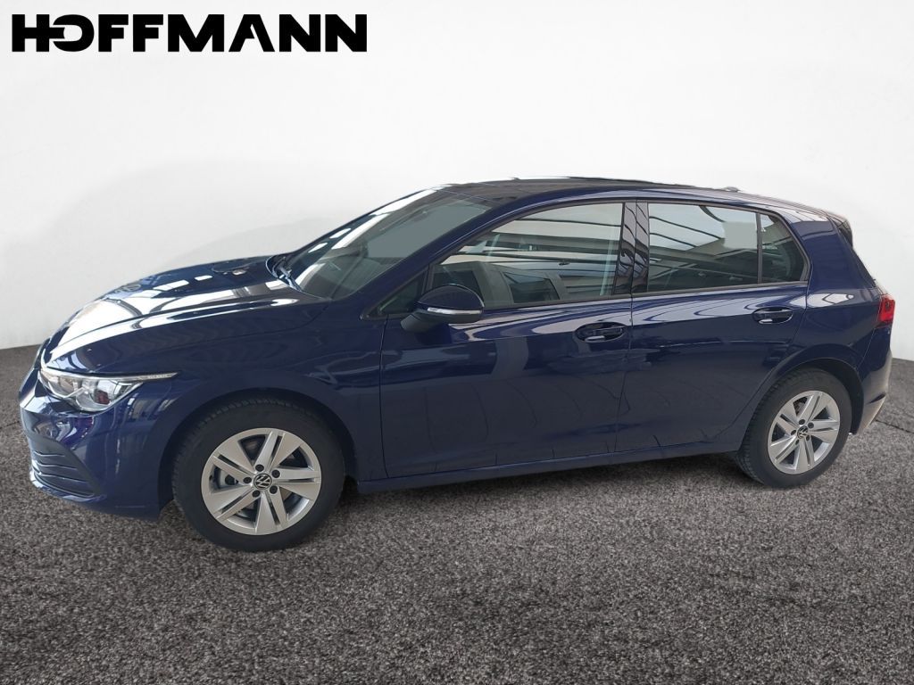 Fahrzeugabbildung Volkswagen Golf 1.5 TSI Life Panorama ACC IQ Light LED