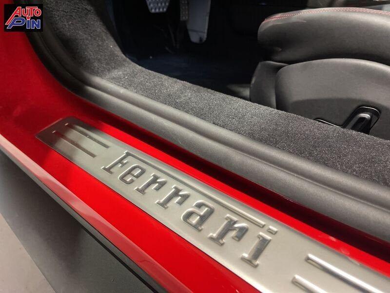 Ferrari 296 GTS 3.0 Hybrid DCT GTS