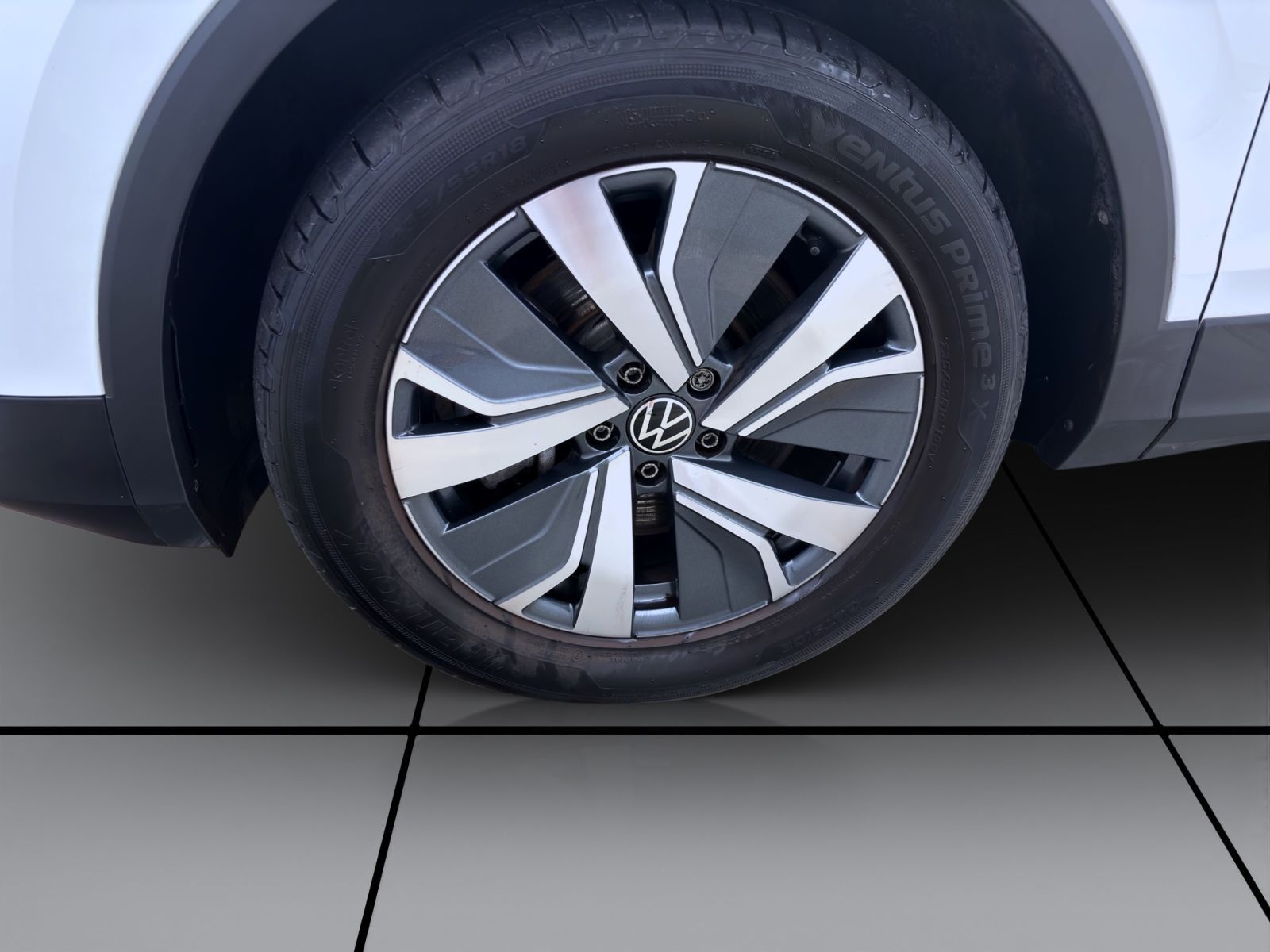 Volkswagen Tiguan - Bild 9