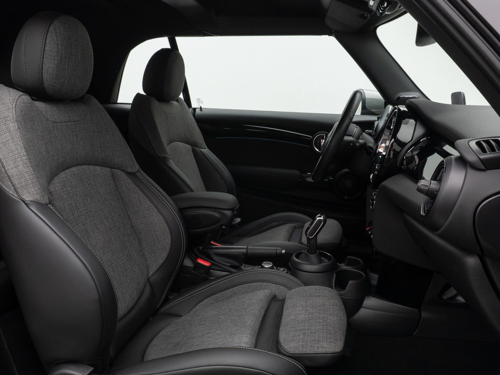 Fahrzeugabbildung MINI Cooper Cabrio Kamera HUD DAB H/K Komfort Voll