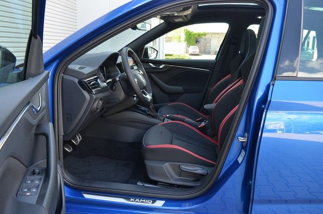 Fahrzeugabbildung SKODA Kamiq TSI Monte Carlo LED AHK Navi AID Pano ACC