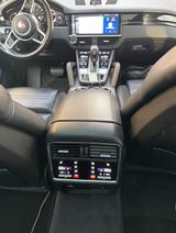 Porsche Cayenne 3.0  - gebrauchte Porsche Cayenne aus dem Jahr 2020
