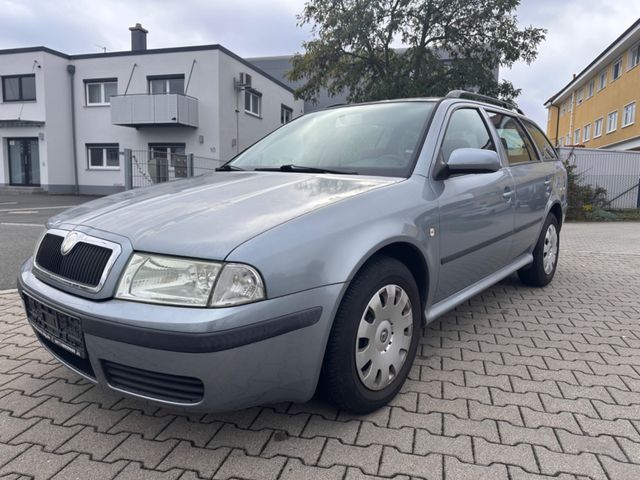 Skoda Octavia Combi Tour