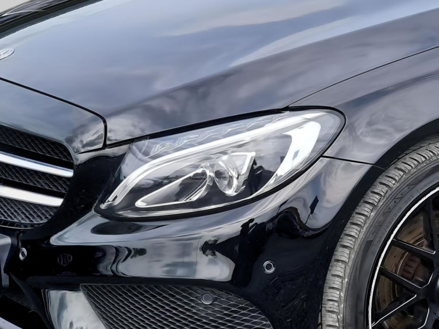 Fahrzeugabbildung Mercedes-Benz C 180 Edition ALLWETTER+KLIMA+LED+SITZ-KOMFORT-P