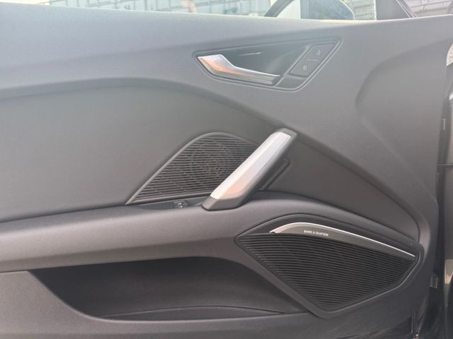 TT 45 2.0 TFSI Roadster quattro S line Navi t