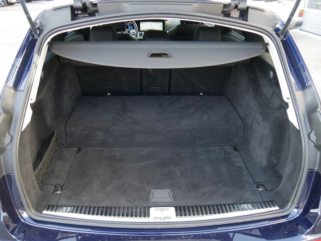 Mercedes-Benz E 300 de T-Modell |Avantgarde|DISTR|LED|NAVI|AHK