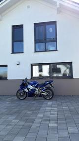 Yamaha r1 rn04 - YAMAHA R1 RN04