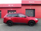 Mitsubishi Outlander Spirit+ 2WD  AUTOMATIK/ NAVI/ 1.HAND - gebrauchte Mitsubishi Outlander aus dem Jahr 2020