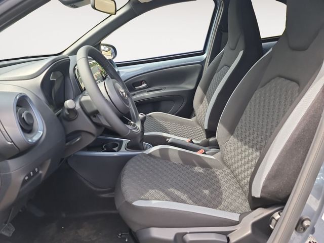Aygo X Teamplayer (AB7)