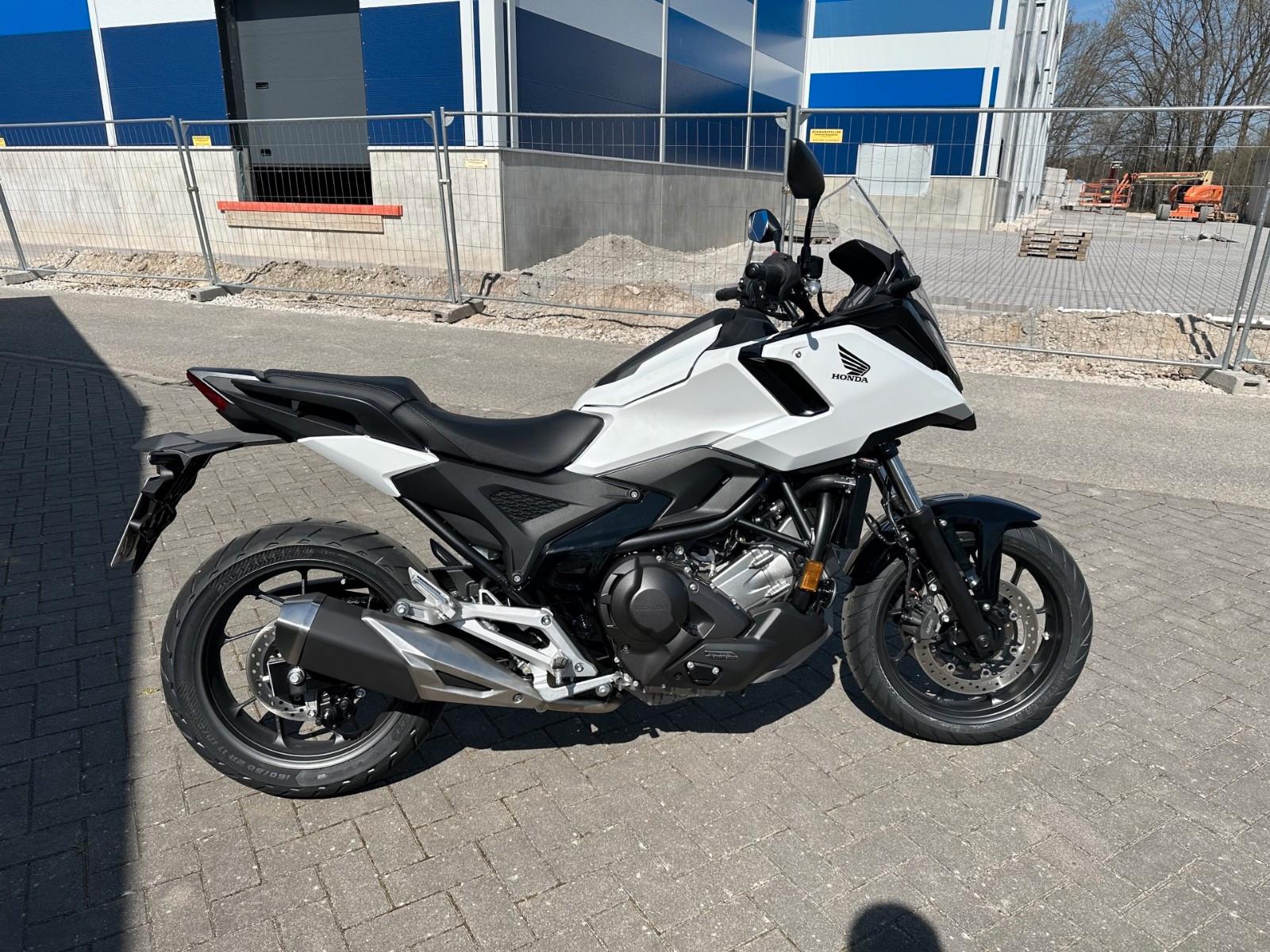 Honda NC 750 X  DCT  Sofort verfügbar