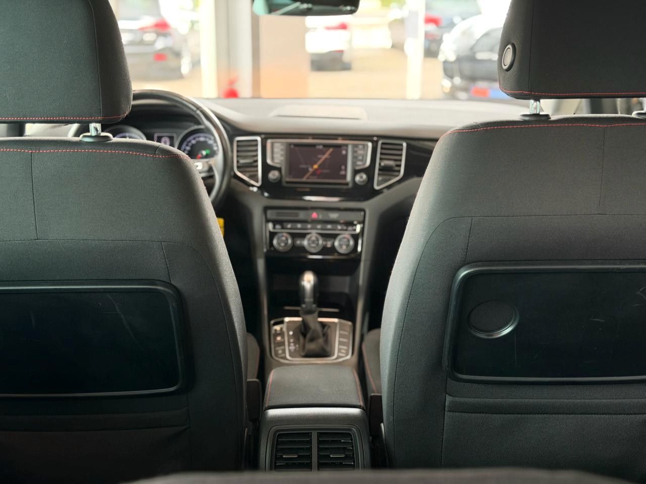 Fahrzeugabbildung Volkswagen Golf Sportsvan TDI DSG SOUND NAVI AHK ACC ALU
