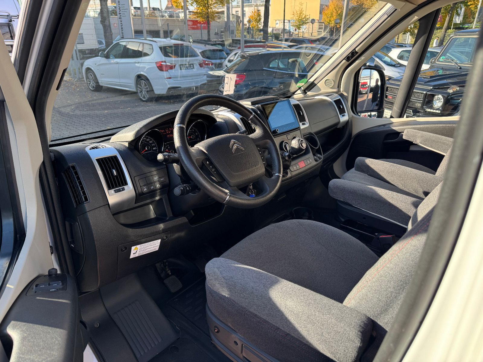 Fahrzeugabbildung Bürstner Campeo Black Forest C 600 AUFSTELLDACH SHZ NAVI+