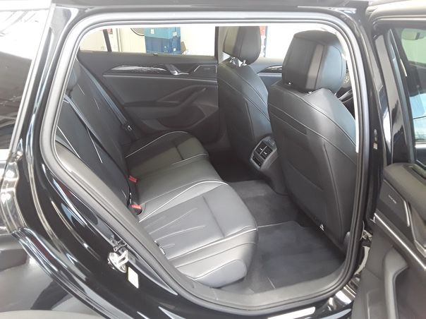 Volkswagen Passat - Bild 6