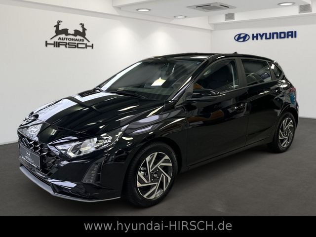 Hyundai i20 Facelift (2024) 1.0 M/T TREND Komfortp. NAVI