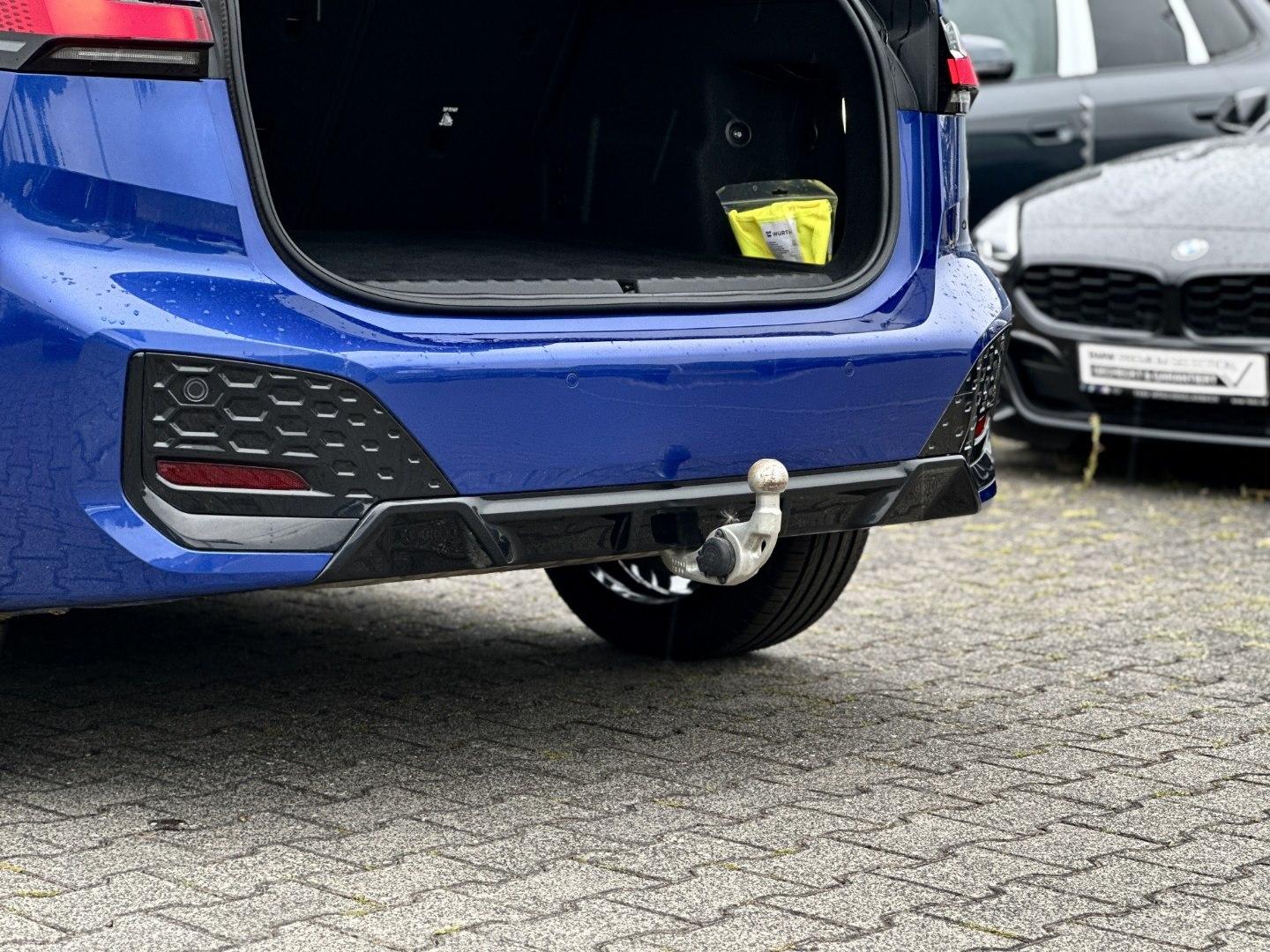 BMW Active 220i Active Tourer M Sportpaket Head-Up HK HiFi, миниатюра 8