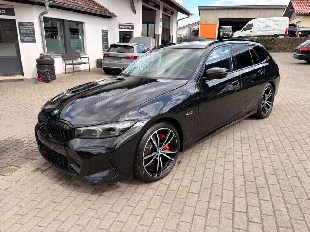 Image of BMW 320