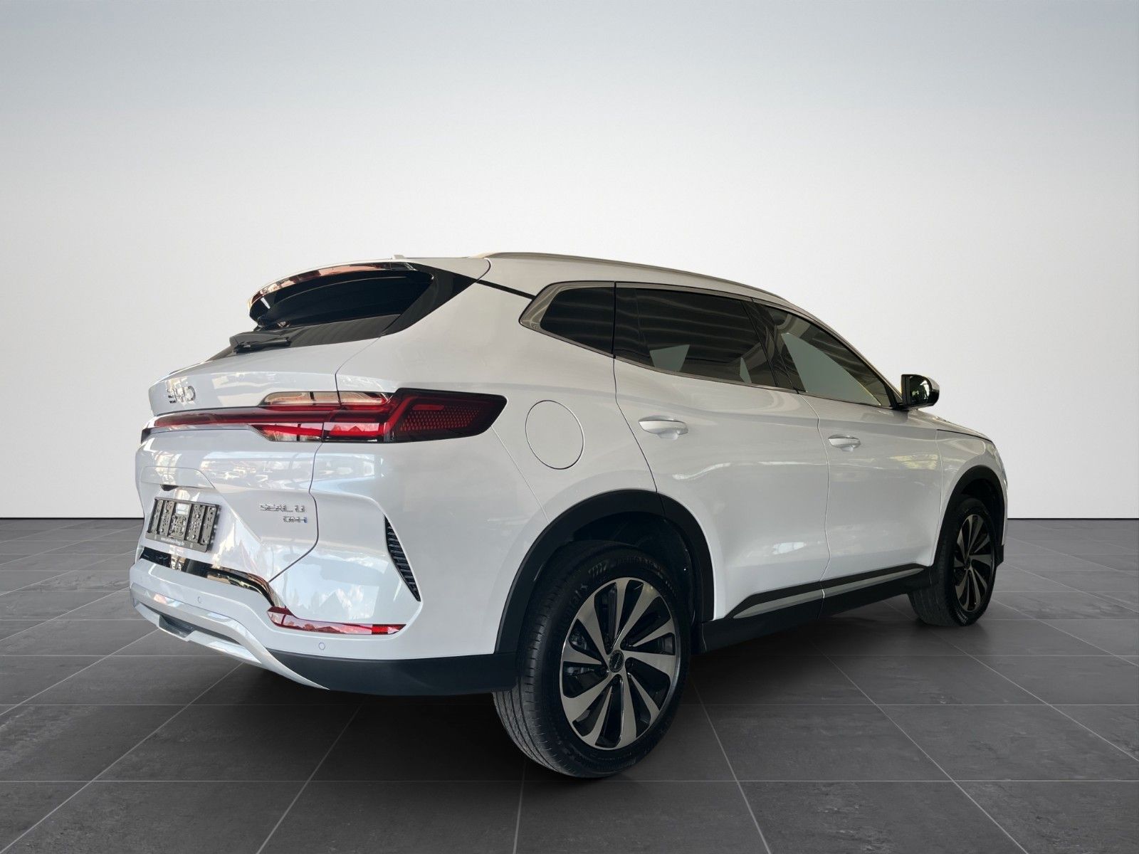 BYD SEAL U