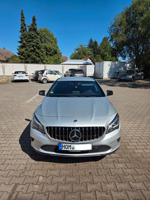 Image of Mercedes-Benz CLA 220