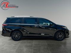 TOYOTA Sienna Hybrid XLE 7-Sitzer