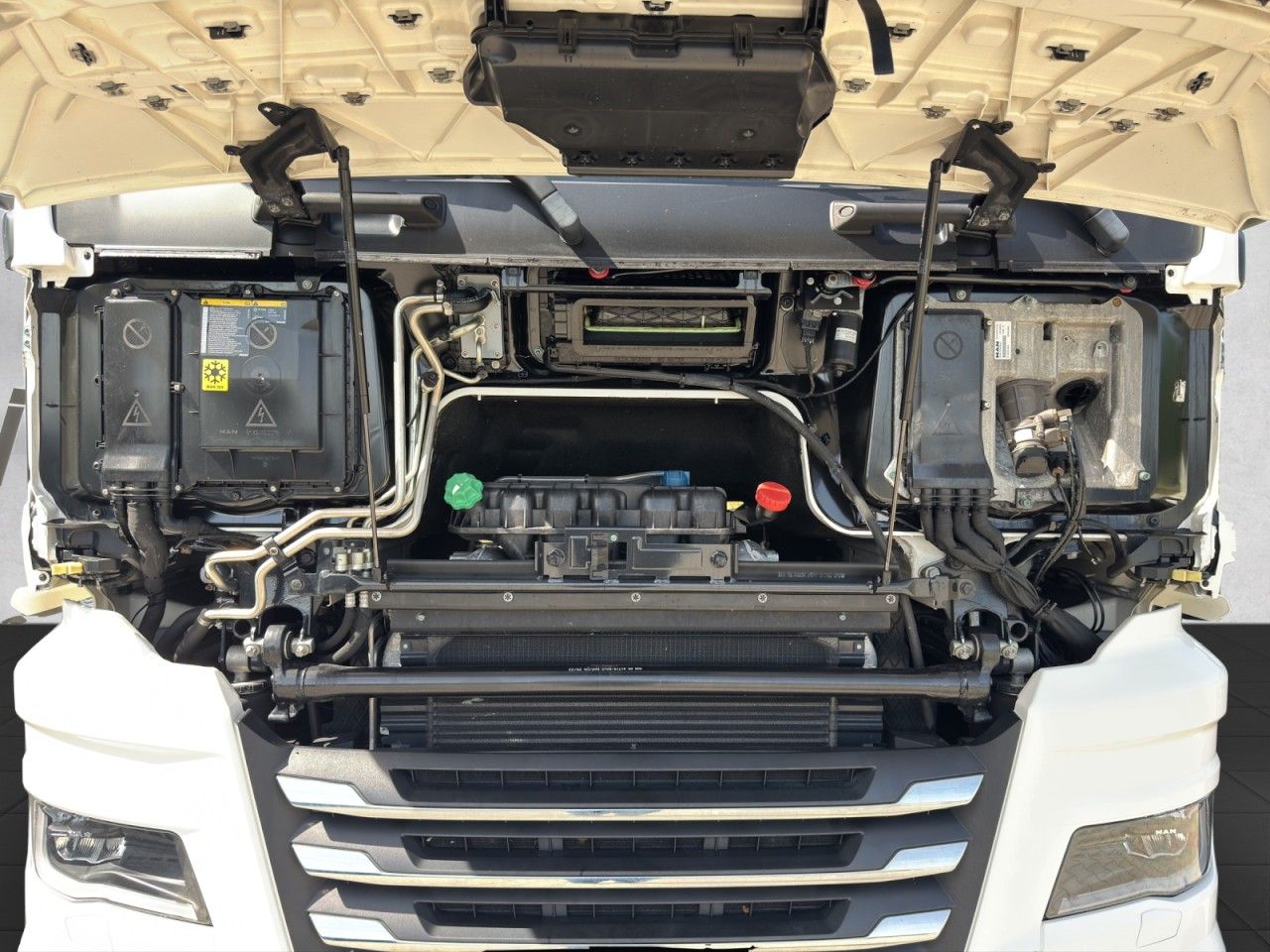 MAN TGX 18.510 4×2-Sattelzugmaschine-1160 Liter Tank - Bild 7