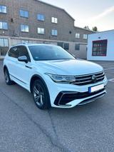Volkswagen Tiguan Allspace 2.0 TDI SCR 4MOTION R-Line R... - VW Tiguan Allspace Unfallwagen